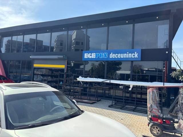 Egepen Deceuninck — Showroom cephe giydirme