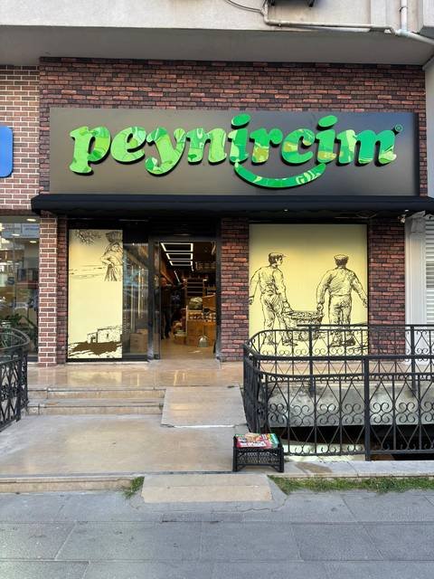 Peynircim — Renkli pleksi kutu harf